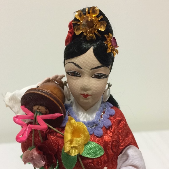 Oriental Souvenir Doll Figure 9.5" Female Japanese Chinese Geisha Asian (New) - Picture 6 of 12